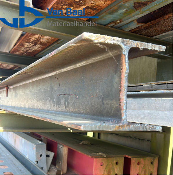 Robuuste Stalen H.E.A Balk – 170 mm breed x 4,3 meter